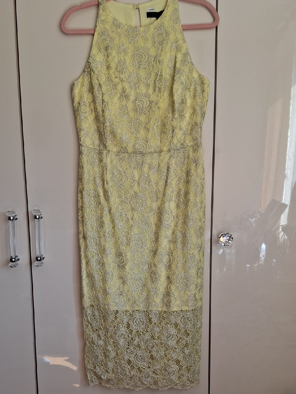 Forest Lily Sleeveless Yellow Lace Midi Dress